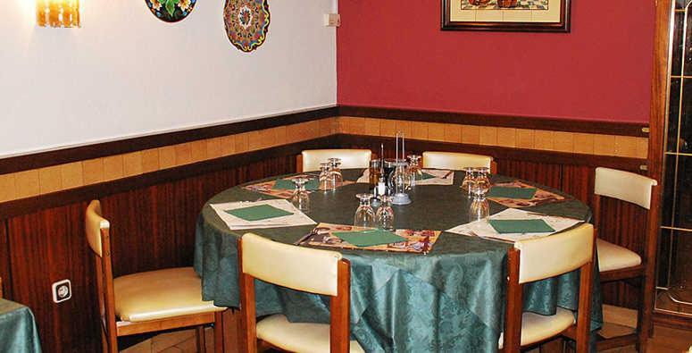 Hostal La Barretina Figueres  Exterior photo